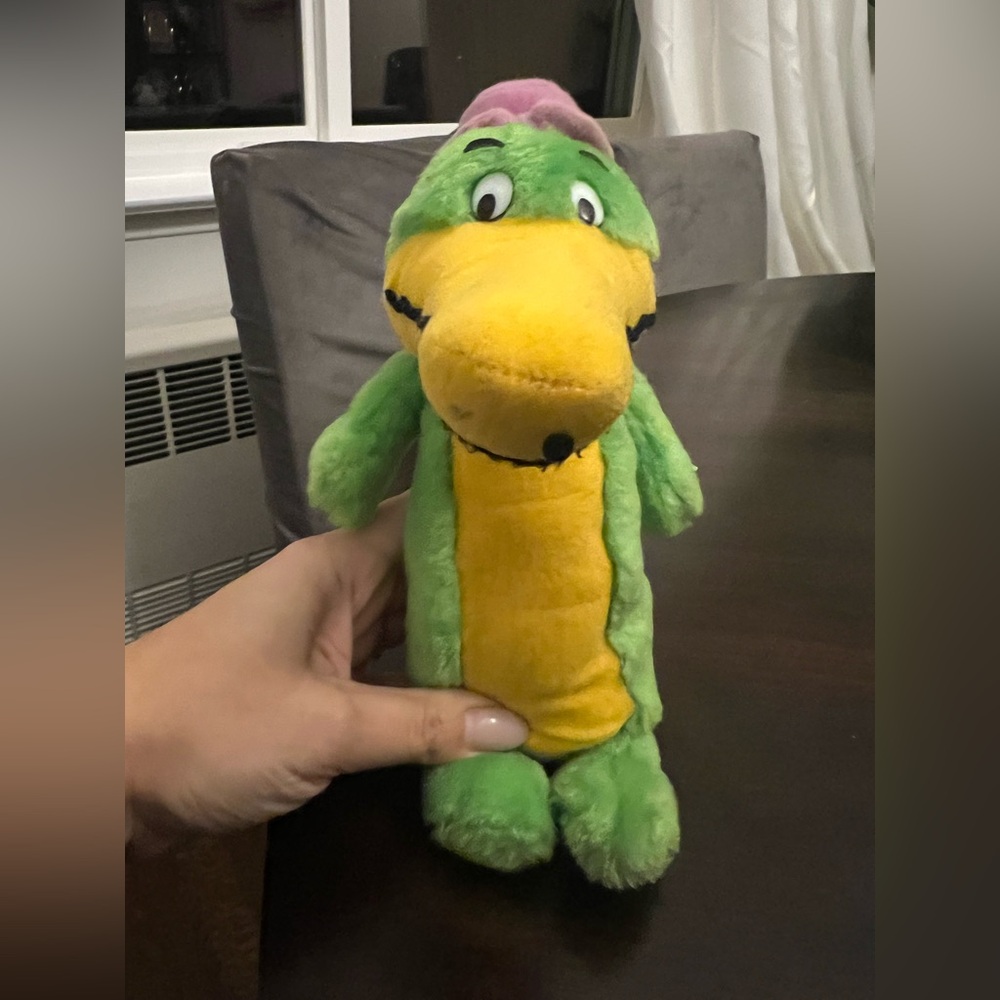 Vintage 1990 Hanna-Barbera WALLY GATOR Plush Stuffed Animal 7"